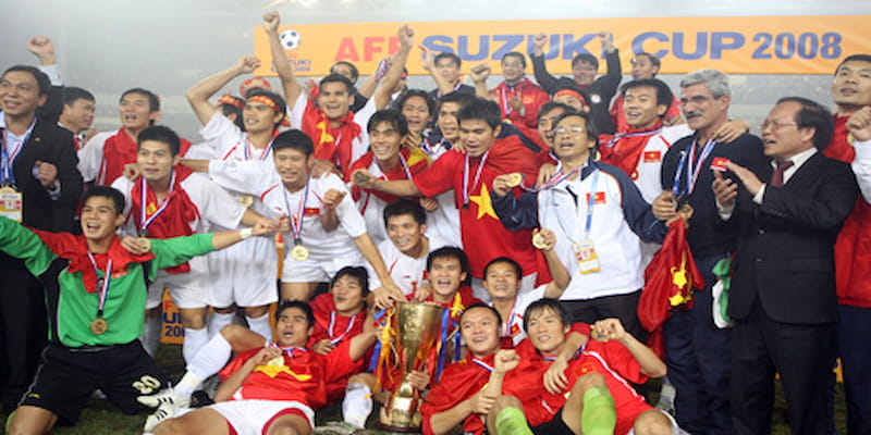 Đội tuyển quốc gia Việt Nam giành được AFF Cup đầu tiên vào năm 2008